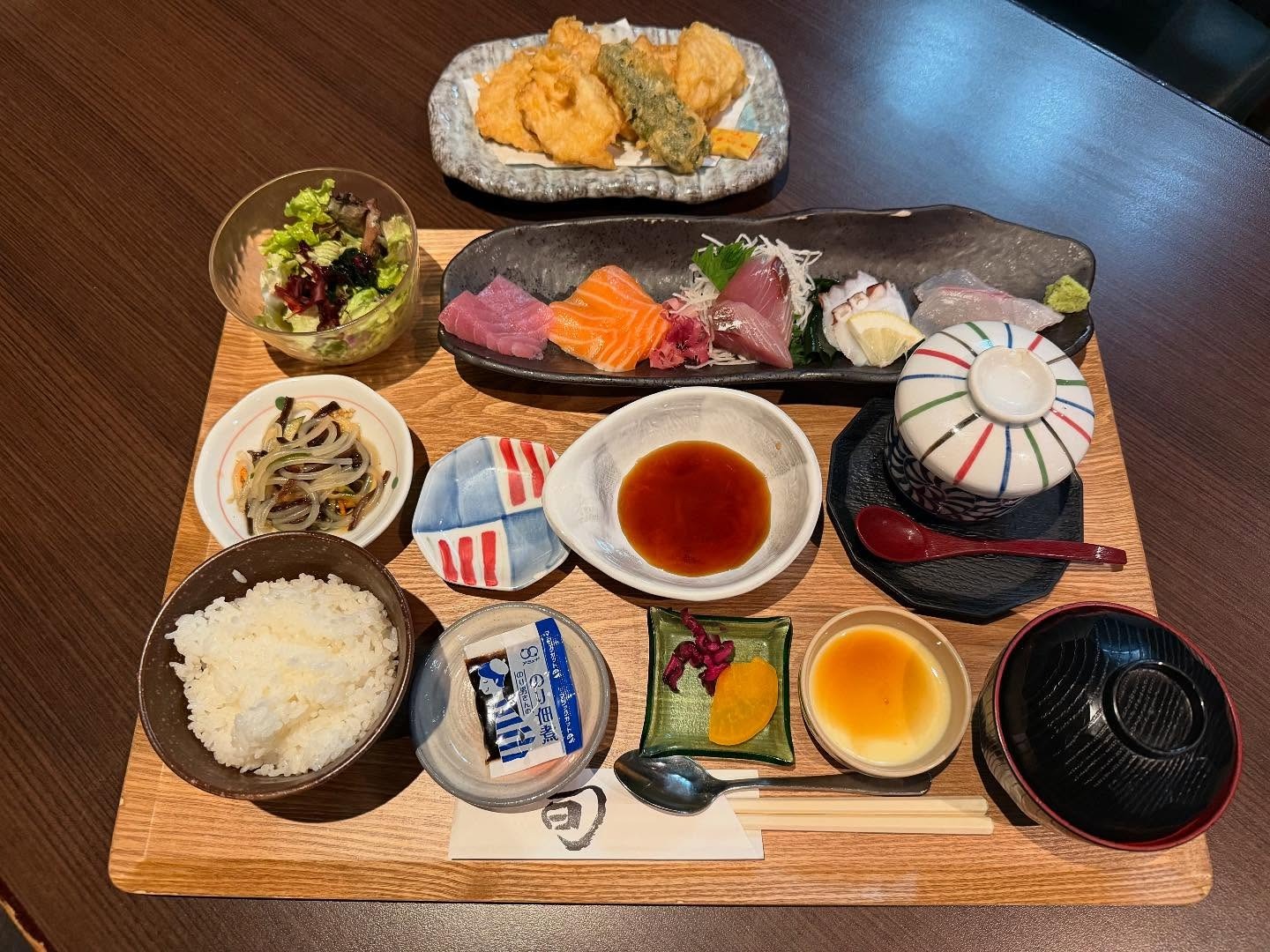 とり天お刺身膳　徳山　居酒屋　ぜん　ランチ