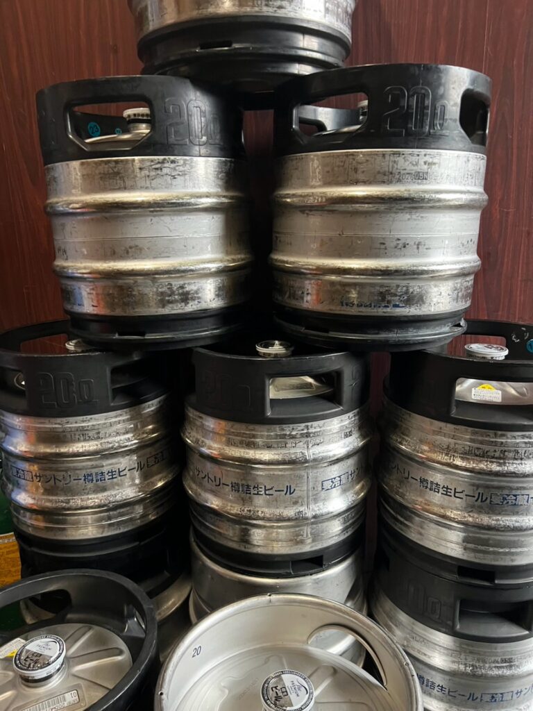 生ビール ビール サントリー プレミアムモルツ 100円 ぜん 徳山 個室 居酒屋