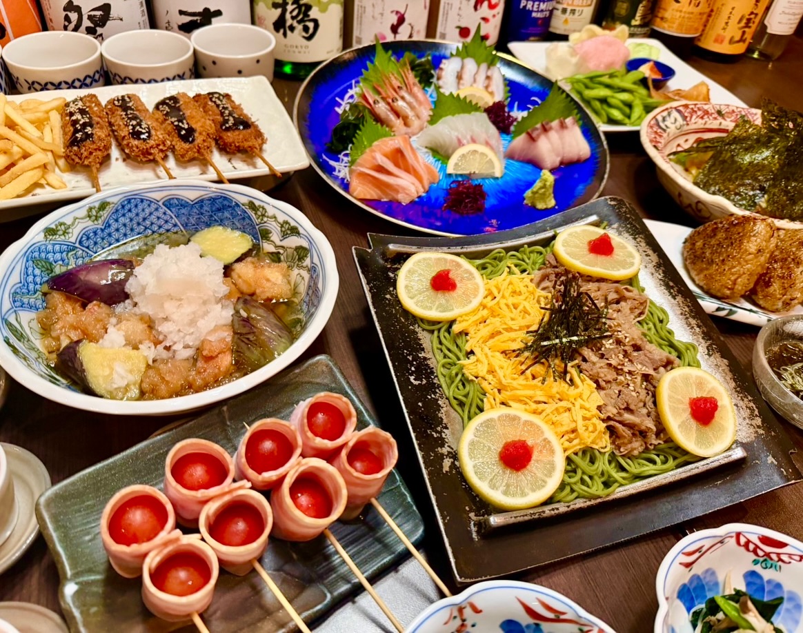 周南Diningぜん 徳山駅前店 2026『秋の宴』瓦そばコース全12品の料理。山口名物瓦そば・お刺身5種盛り・味噌串カツ・鶏と茄子のおろし煮など